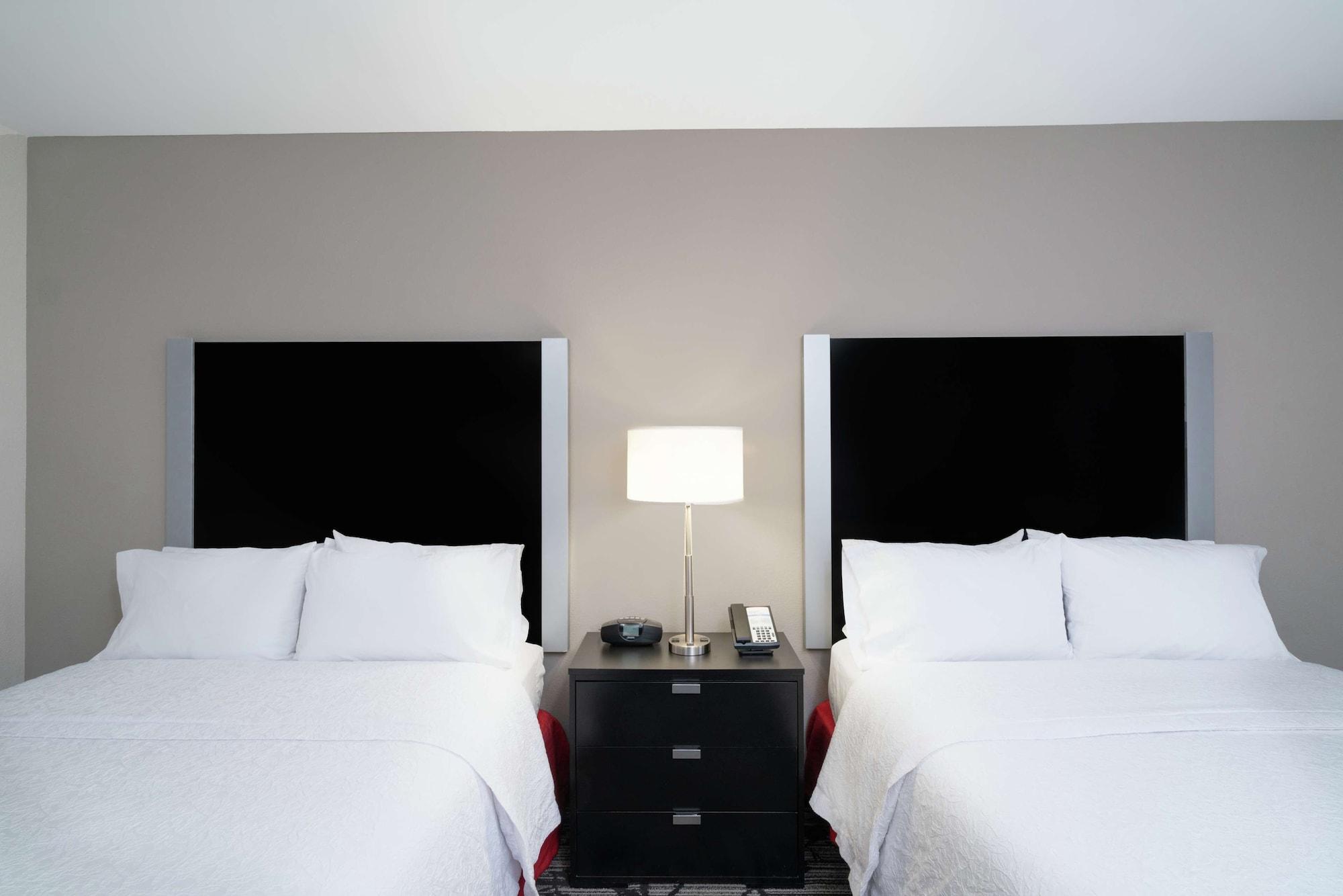 Hampton Inn And Suites Roanoke Airport/Valley View Mall Экстерьер фото