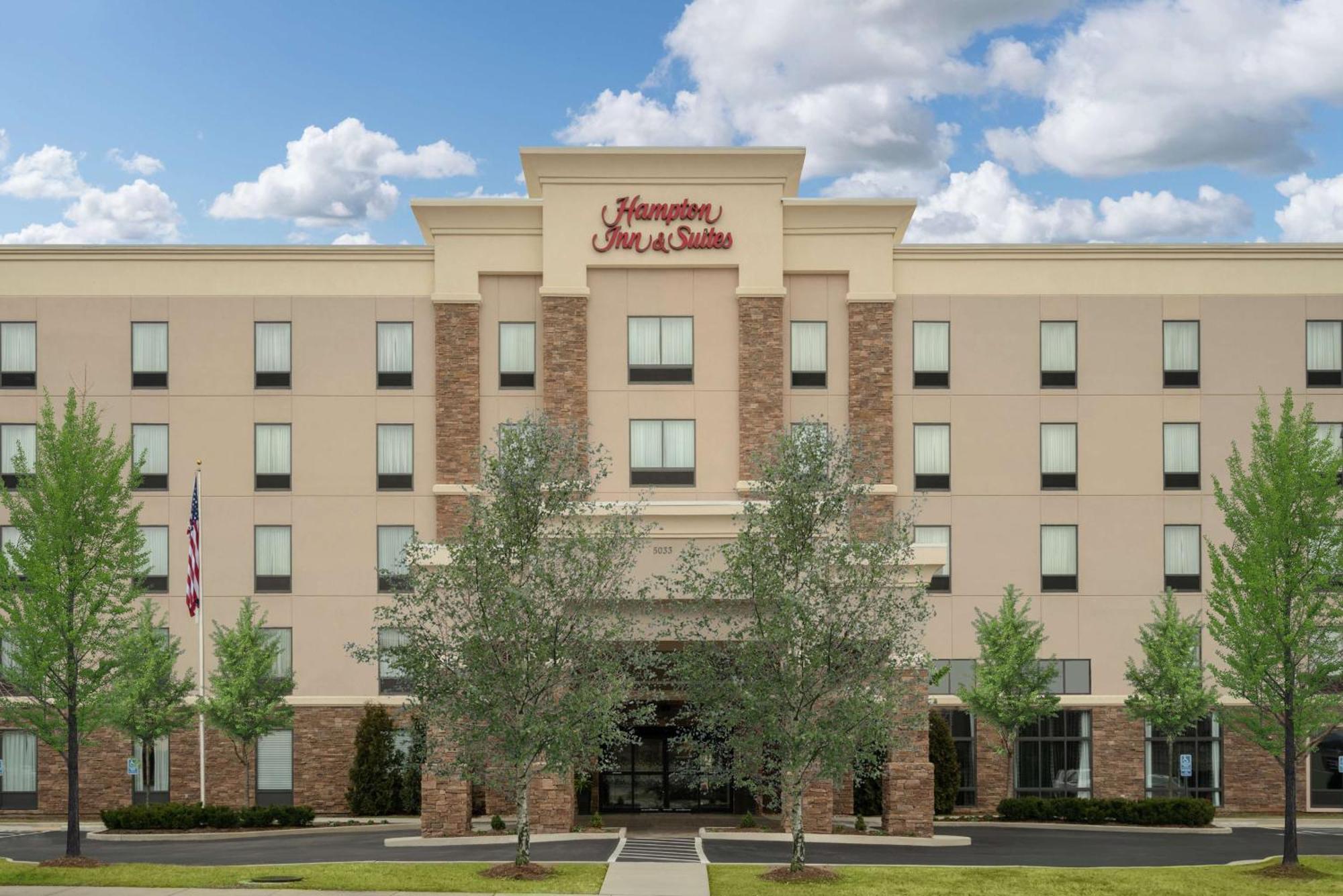 Hampton Inn And Suites Roanoke Airport/Valley View Mall Экстерьер фото